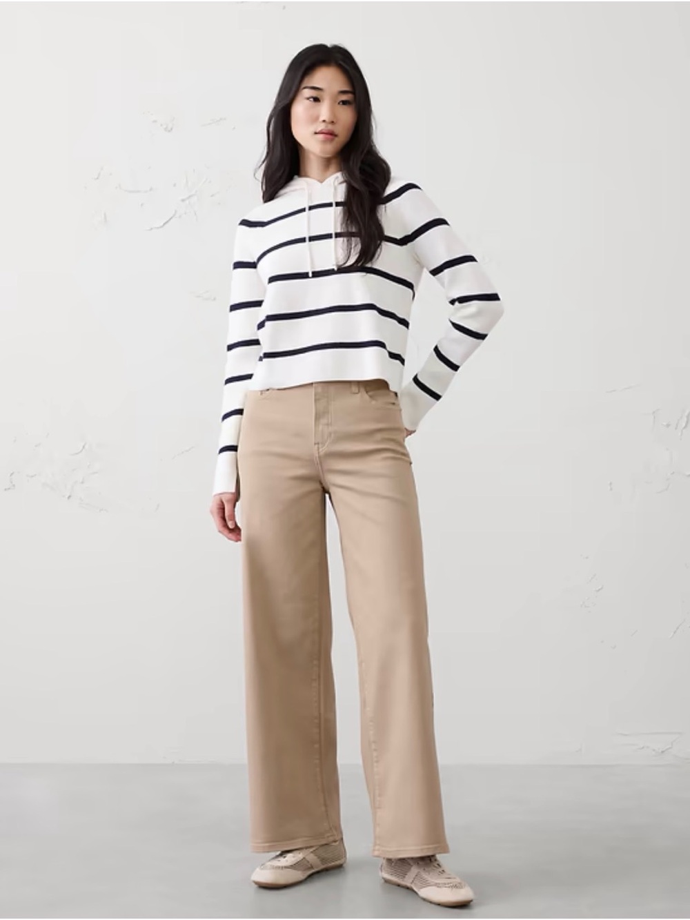 Banana Republic Wide-Leg High-Rise Jeans - Tan